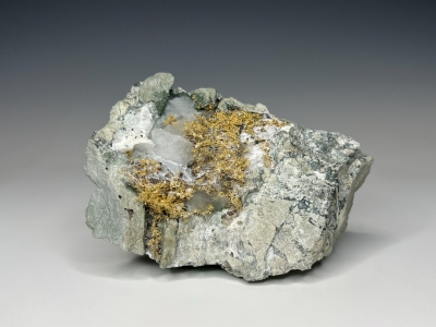 Gold from Olinghouse Mine, Pah Rah Range, Washoe County, Nevada, USA [db_pics/update7/ML01031a.jpg]