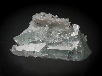 Datolite with Apophyllite from Nicolai Mine, Dal'negorsk, Primorskiy Kray, Russia [db_pics/zowater/DZ1508b.jpg]