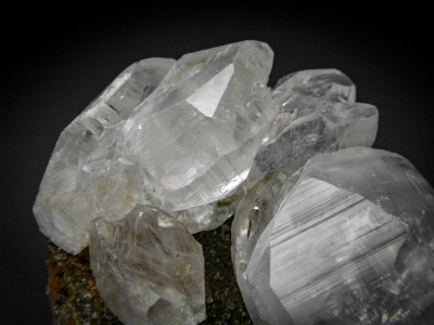 Calcite from Dal'negorsk, Primorskiy Kray, Russia [db_pics/zowater/DZ2304c.jpg]