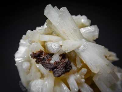 Natrolite with Rhodocrosite, Analcime & Aegirine from Mont St. Hilaire, Quebec, Canada [db_pics/zowater/DZ2909b.jpg]