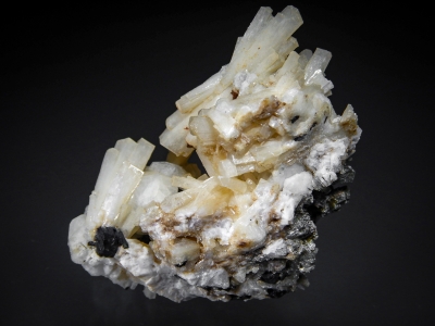 Natrolite with Rhodocrosite, Analcime & Aegirine from Mont St. Hilaire, Quebec, Canada [db_pics/zowater/DZ2909c.jpg]