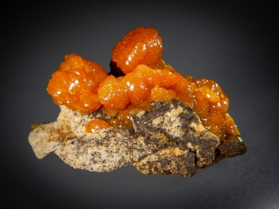 Pyromorphite from Bunker Hill Mine, Kellogg, Shoshone County, Idaho, USA [db_pics/zowater/DZ3206a.jpg]