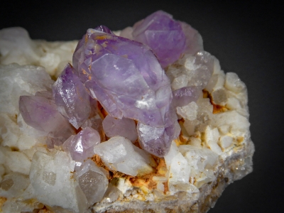 Quartz var. Amethyst from Fanklin County, North Carolina USA [db_pics/zowater/DZ3212b.jpg]