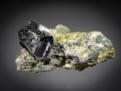 Hematite from Niaslo, Basha Valley, Gilgit-Baltistan, Pakistan [db_pics/zowater/DZ4103a.jpg]