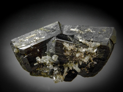 Epidote from Green Monster Mountain, Prince of Wales Island, Alaska USA [db_pics/zowater/DZ4301a.jpg]
