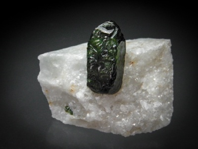 Diopside from Fargon Meeru, Kokcha Valley, Badakhshan, Afghanistan [db_pics/zowater/DZ4307a.jpg]