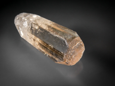 Topaz from Mogok, Burma [db_pics/zowater/DZ5601b.jpg]