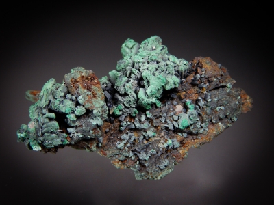Bornite pseudo after Chalcocite with Malachite from St. Ives, Cumberland, England, UK [db_pics/zowater/DZ5704b.jpg]